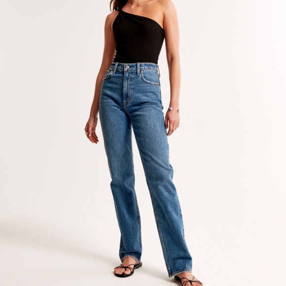 Abercrombie and Fitch 90s straight ultra high-rise - Picture 5 of 5